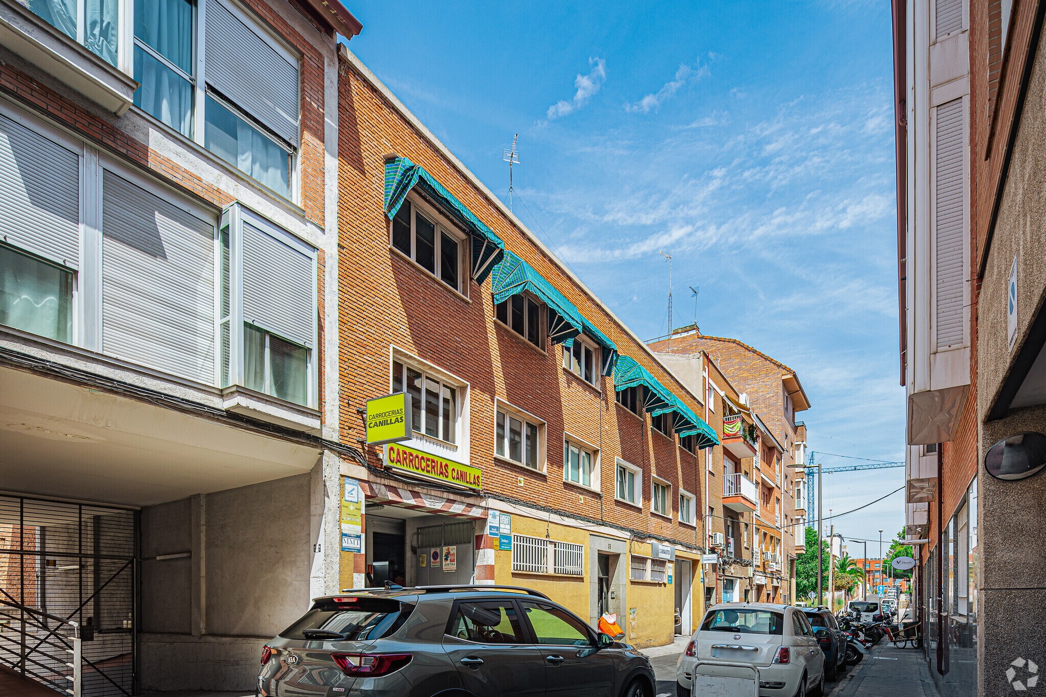 Calle de Alejandro Villegas, 29, Madrid, Madrid for sale Primary Photo- Image 1 of 1