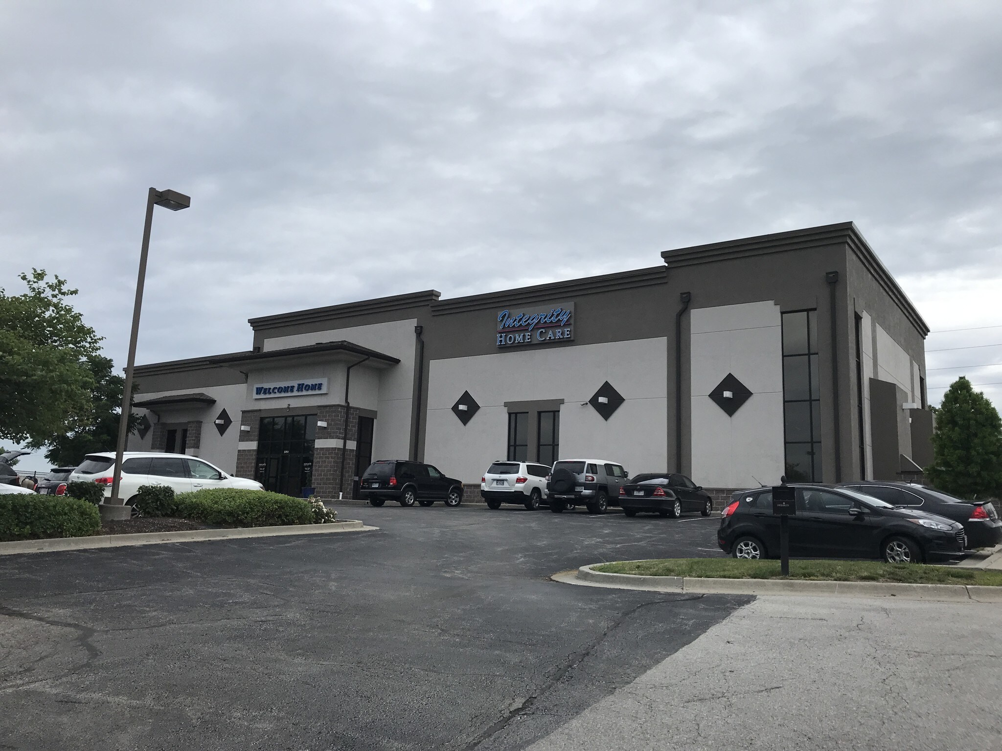 3751 NE Ralph Powell Rd, Lee's Summit, MO for sale Building Photo- Image 1 of 1