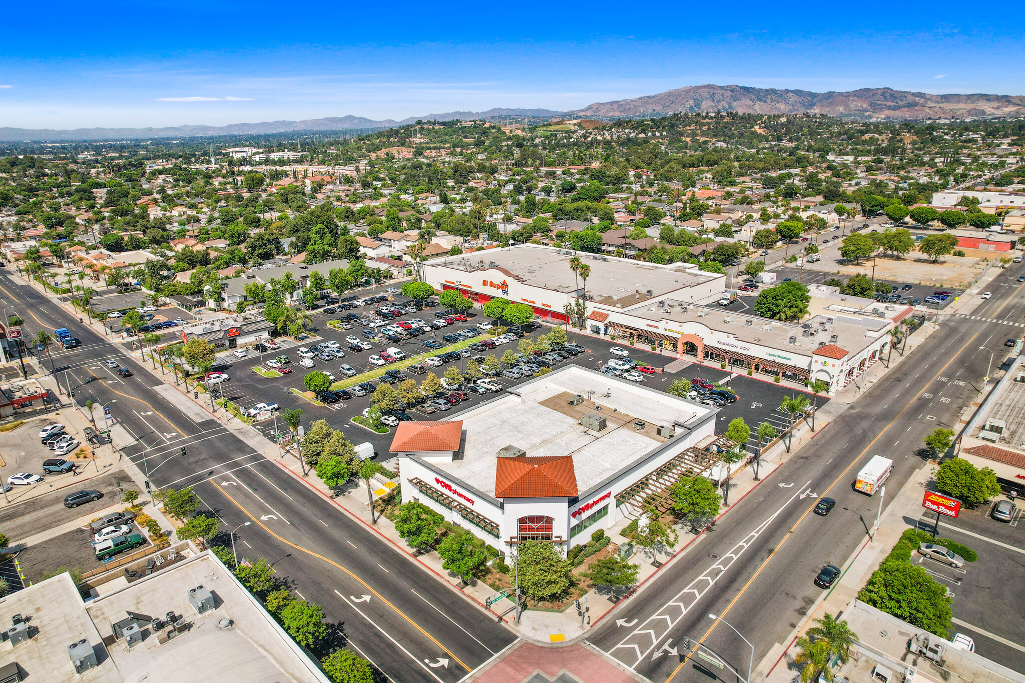 317 San Fernando Mission Blvd, San Fernando, CA for lease Building Photo- Image 1 of 40