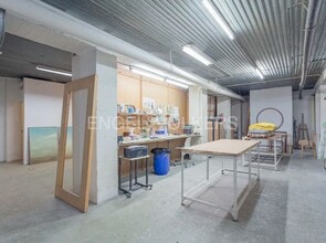 Retail in Barcelona, Barcelona for lease Interior Photo- Image 1 of 6