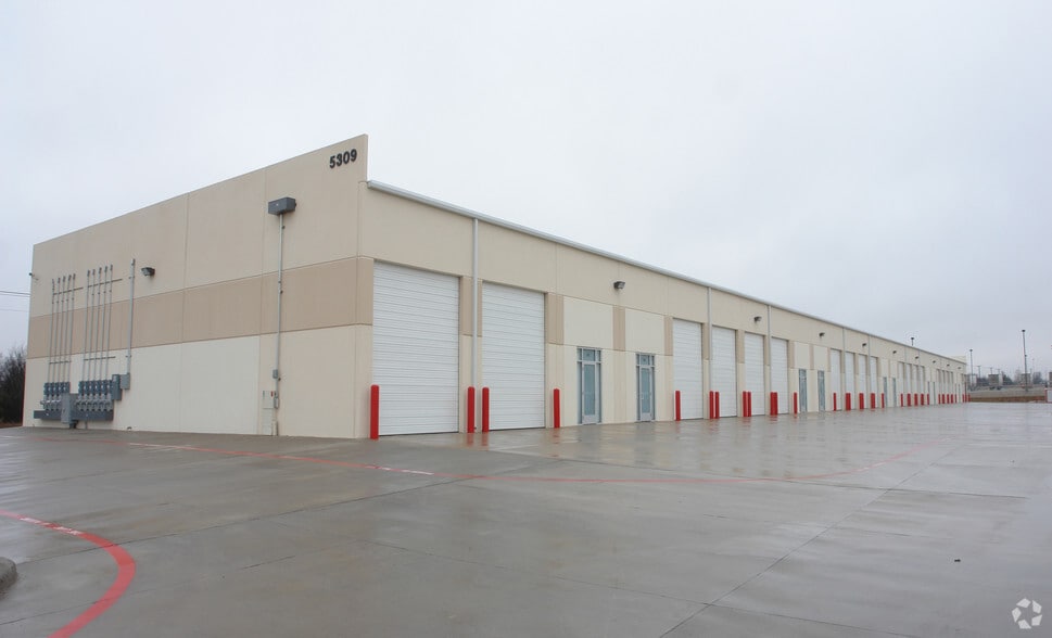 5317 Superior Pky, Fort Worth, TX for lease - Building Photo - Image 3 of 7