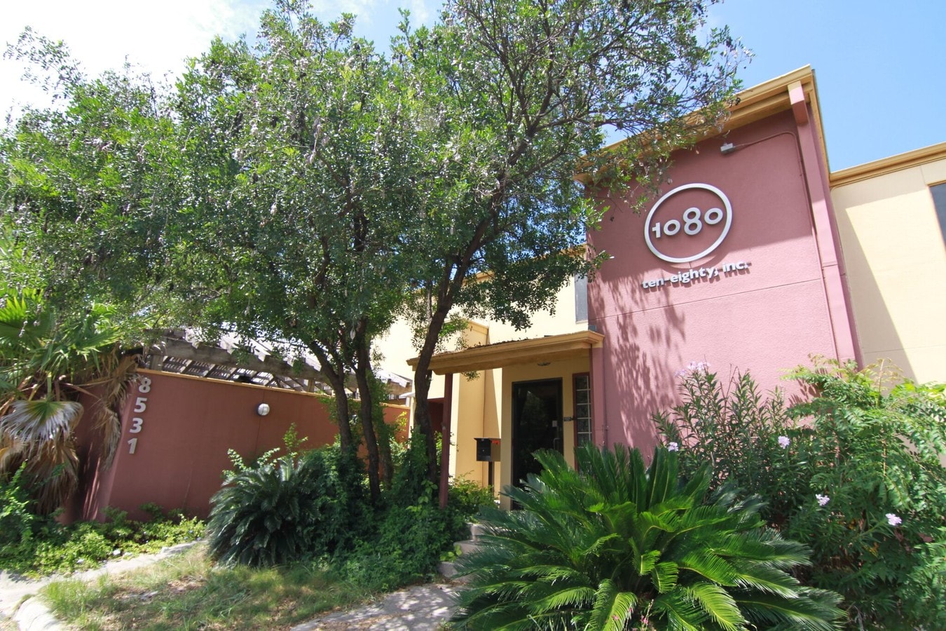 8533 Fairhaven St, San Antonio, TX 78229