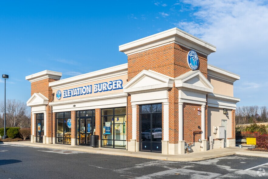 798 Woodland Rd, Wyomissing, PA 19610