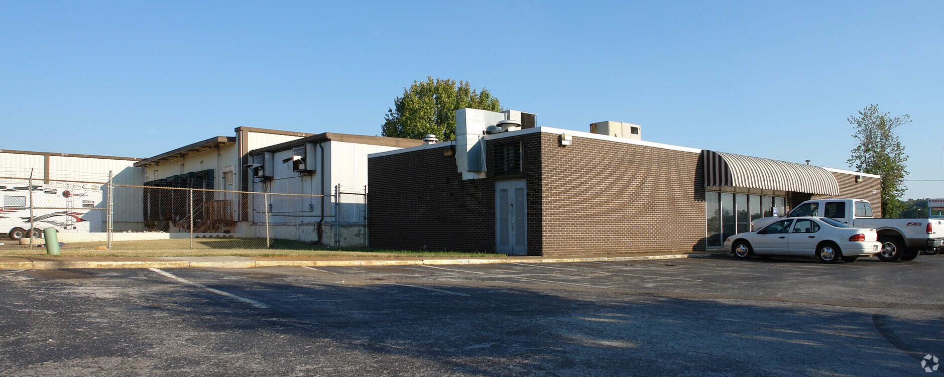 1228 Jordan Ln, Huntsville, AL 35816