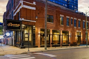1023 W Lake St, Chicago IL - Retail Space