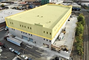 52,757 Warehouse For Lease / Divisible - Warehouse