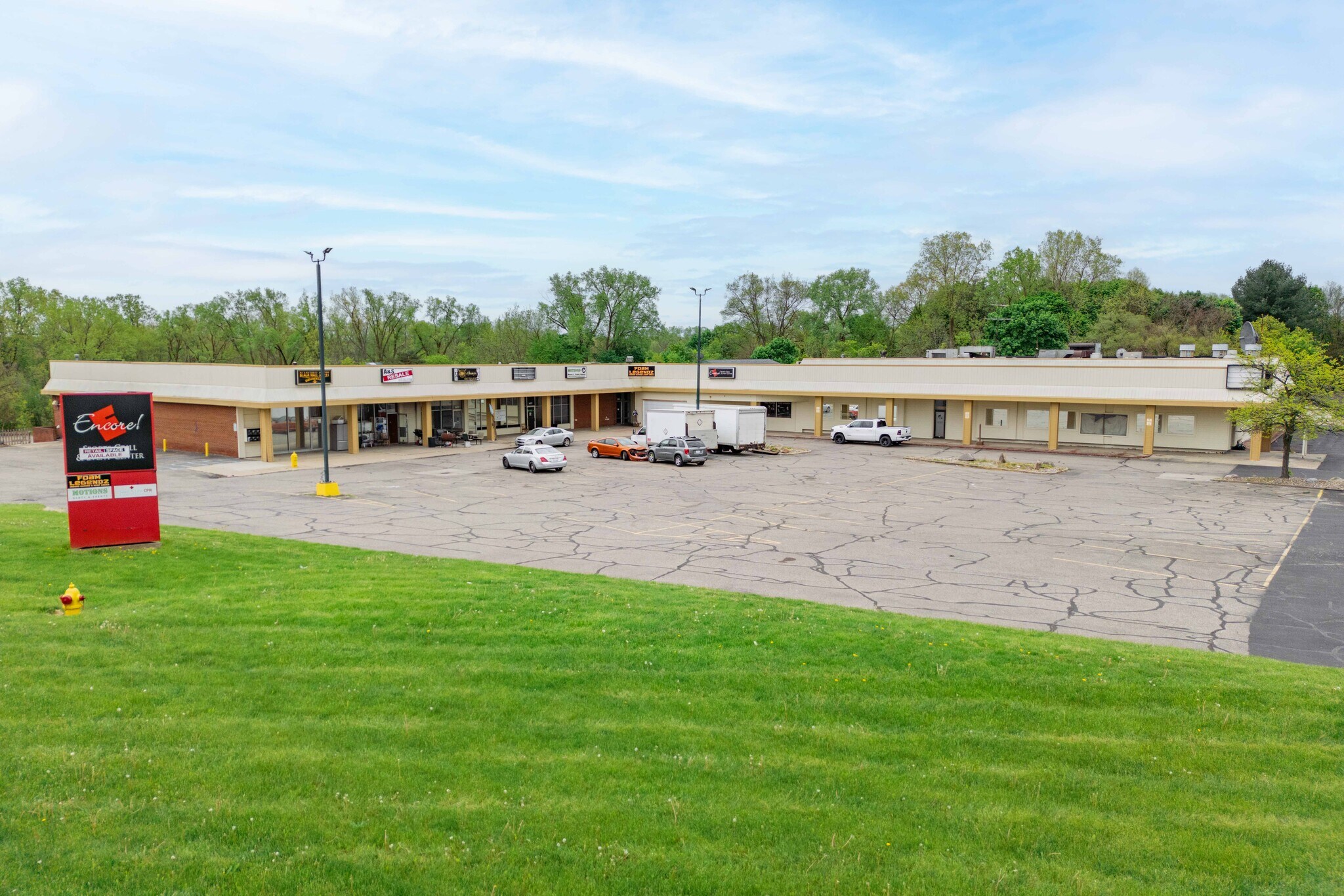 3467-3491 Beecher Rd, Flint, MI for lease Building Photo- Image 1 of 2