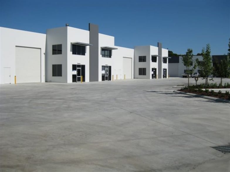 8 Tomlinson Rd, Canning for lease - Primary Photo - Image 1 of 1