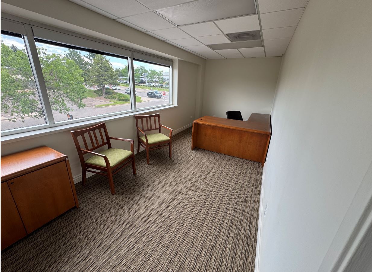 101 W County Line Rd, Littleton, CO for lease Interior Photo- Image 1 of 9