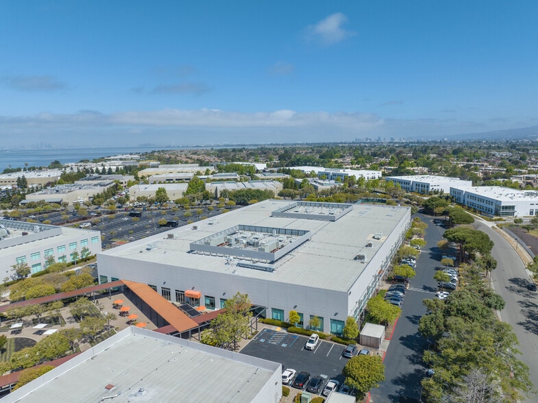 1740-1750 North Loop Rd, Alameda, CA for lease - Building Photo - Image 2 of 6