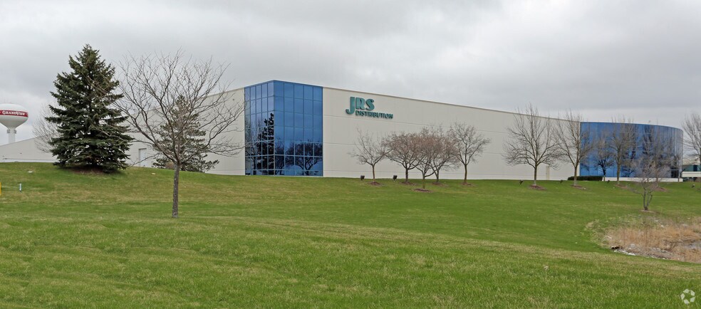 1333 S Grandview Pky, Sturtevant, WI for sale - Primary Photo - Image 1 of 1