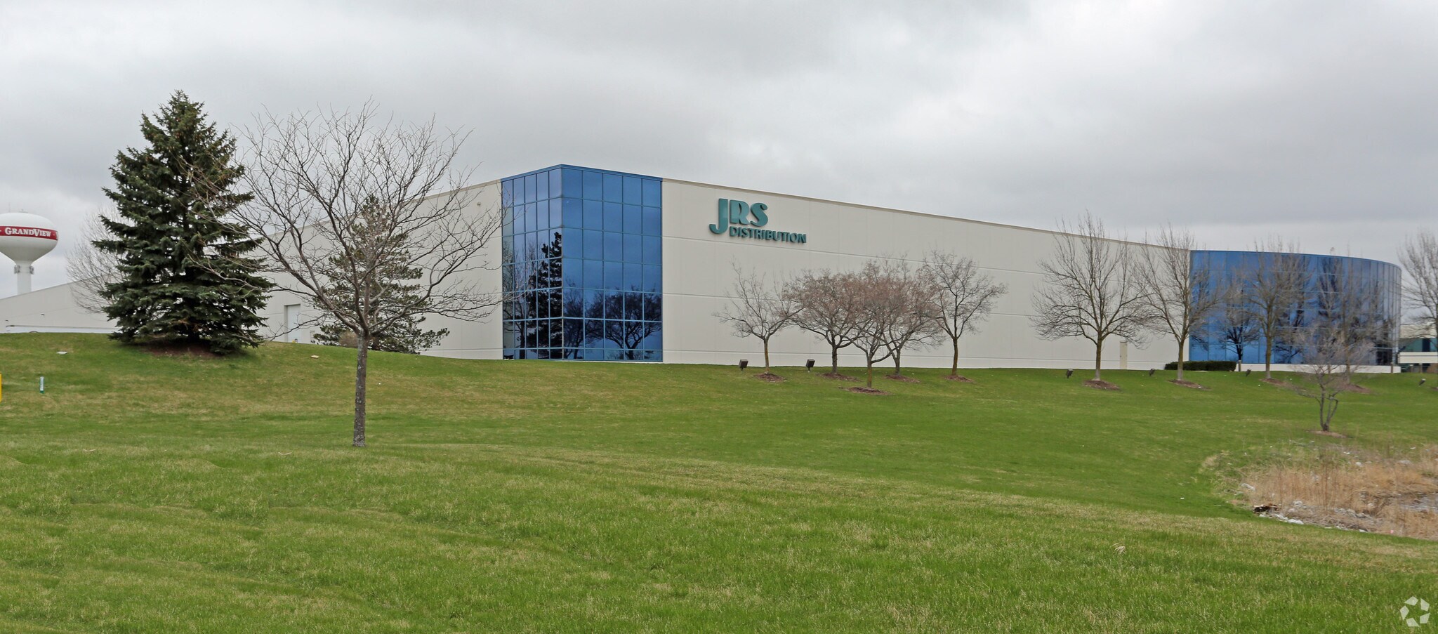 1333 S Grandview Pky, Sturtevant, WI for sale Primary Photo- Image 1 of 1