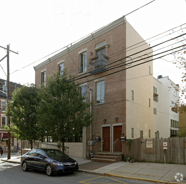 630 N 3rd St, Philadelphia, PA for sale - Building Photo - Image 1 of 1