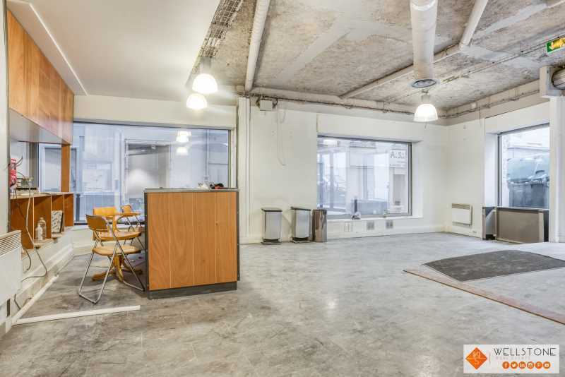 Office in Paris for lease - Interior Photo - Image 2 of 11