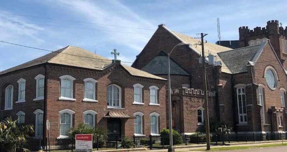 808 Spring Hill Ave, Mobile, AL for lease - Building Photo - Image 2 of 2