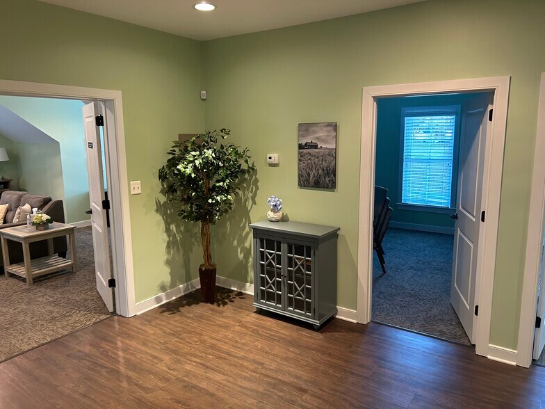 115 The Plains Rd, Middleburg, VA for sale - Interior Photo - Image 1 of 1