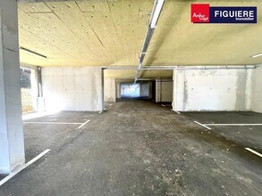 Office in Aix-en-Provence for lease Interior Photo- Image 2 of 13