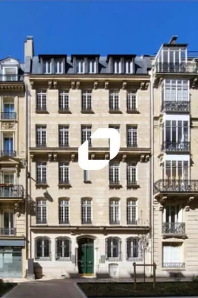 Office in Paris for lease - Building Photo - Image 1 of 10