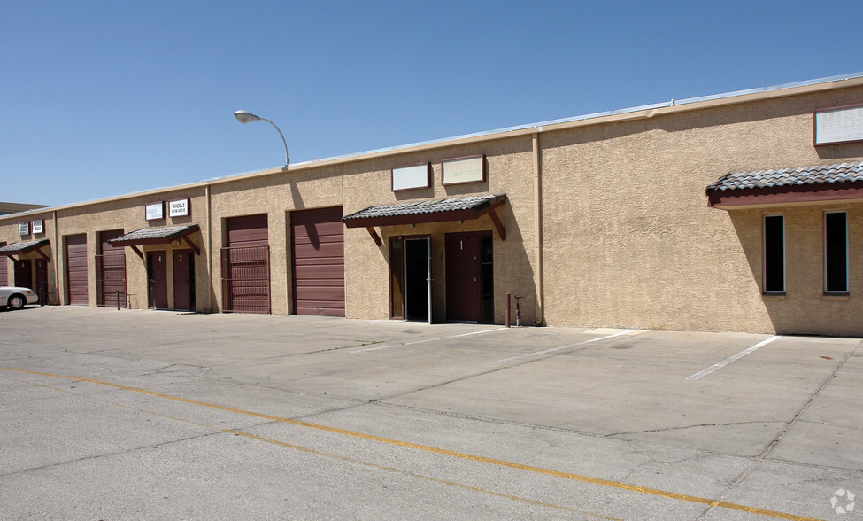 1217 W Hatcher Rd, Phoenix, AZ for lease - Building Photo - Image 2 of 7