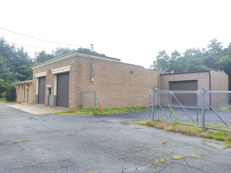 157 Tremont St, Rehoboth, MA for lease - Building Photo - Image 3 of 5