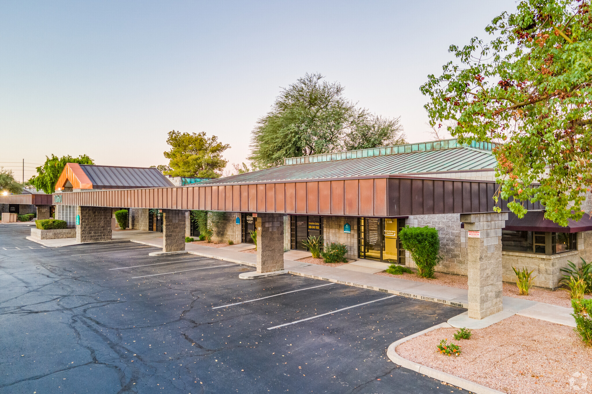 10601 N Hayden Rd, Scottsdale, AZ for lease Building Photo- Image 1 of 7