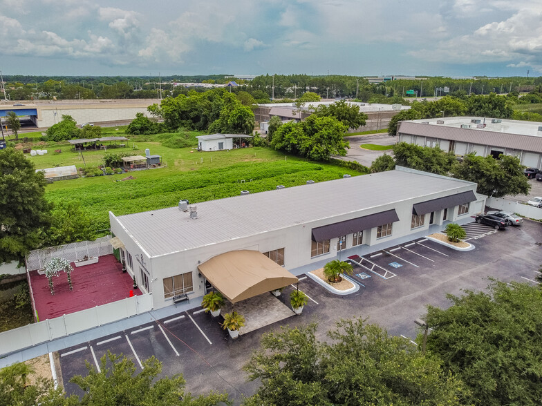 5707 W Waters Ave, Tampa, FL for sale - Building Photo - Image 1 of 1