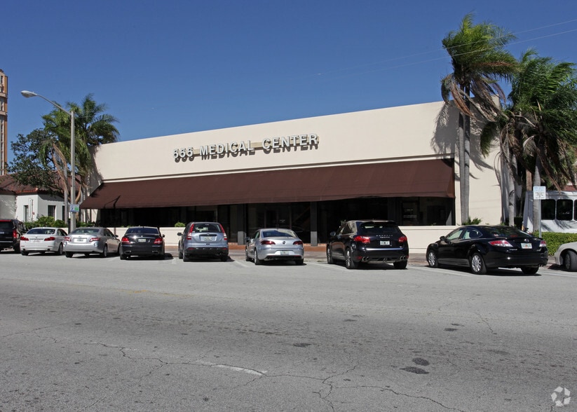 555 Biltmore Way, Coral Gables, FL 33134