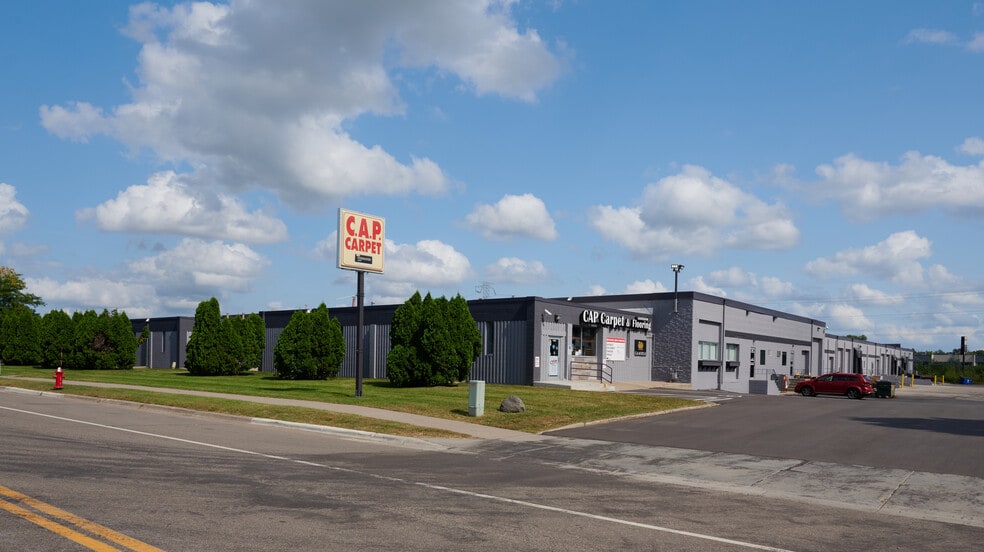1449-1471 NW 1st Ave, New Brighton, MN for lease - Building Photo - Image 1 of 4