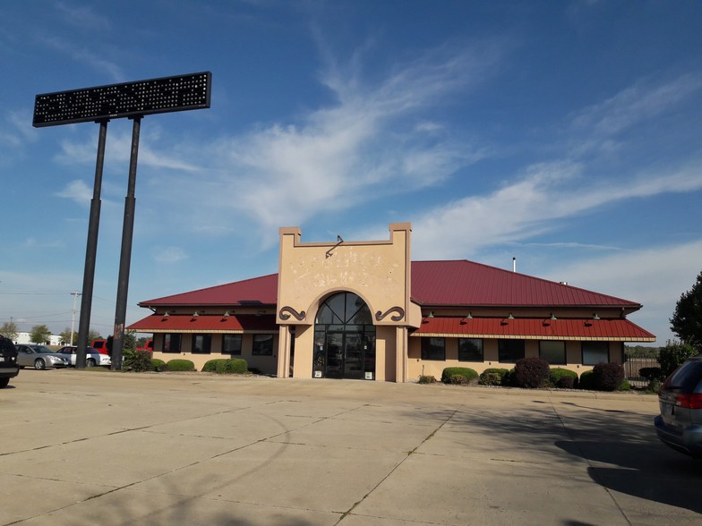 210 N Lewis Ave, Oglesby, IL for sale - Building Photo - Image 1 of 1