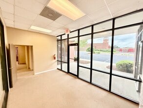 9010-9180 Peridot Pky, Stockbridge, GA for lease Building Photo- Image 1 of 13