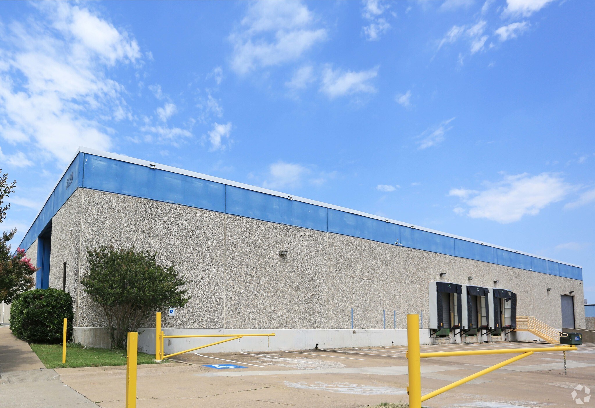 3121-3129 Pinewood Dr, Arlington, TX for sale Primary Photo- Image 1 of 1