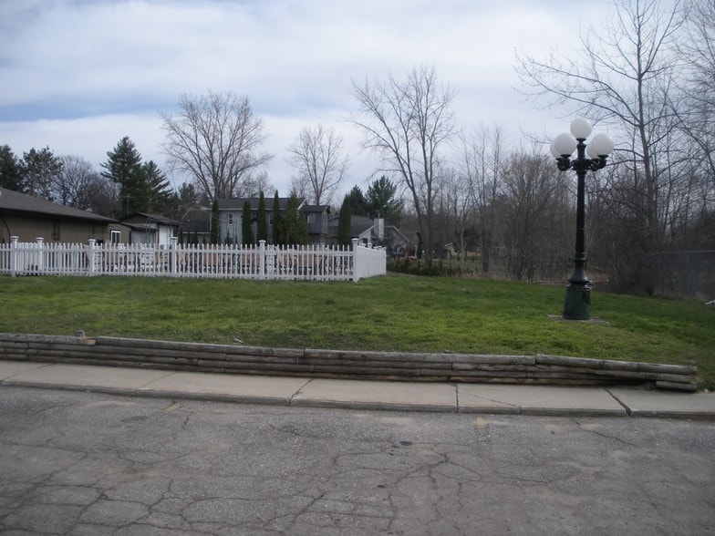 1108 Estey Rd, Beaverton, MI for sale - Building Photo - Image 2 of 27