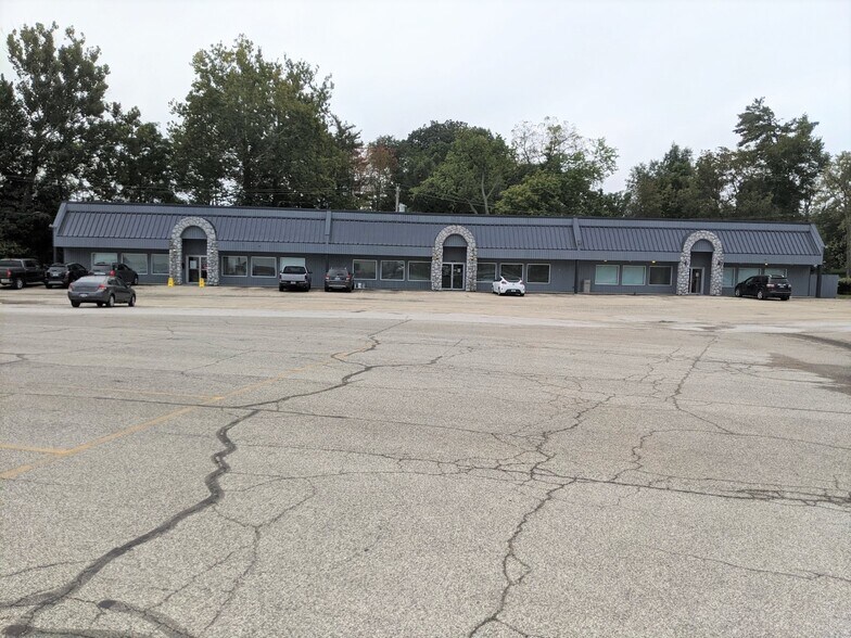 1630 Rd, Tilton, IL 61833 Office Suite For Lease