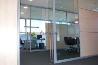 Office in Sant Cugat del Vallès, Barcelona for lease Interior Photo- Image 2 of 4