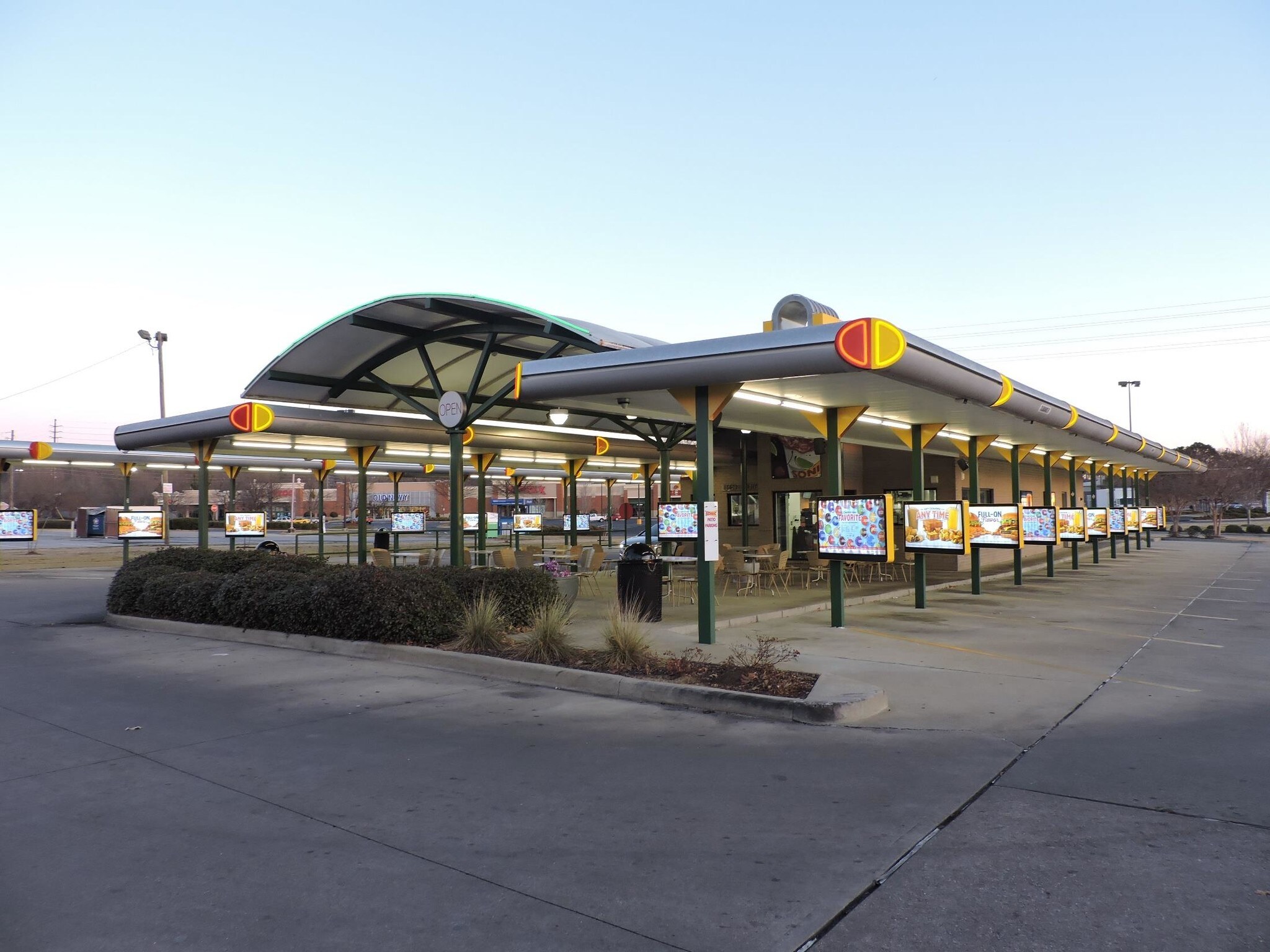 354 E Meighan Blvd, Gadsden, AL for sale Building Photo- Image 1 of 1