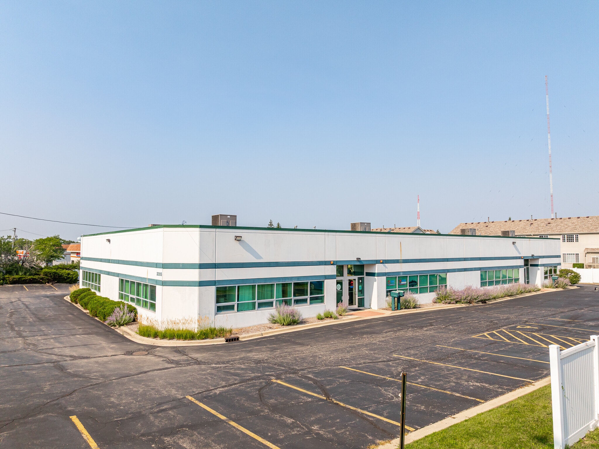 2005 Bloomingdale Rd, Glendale Heights, IL for sale Building Photo- Image 1 of 16