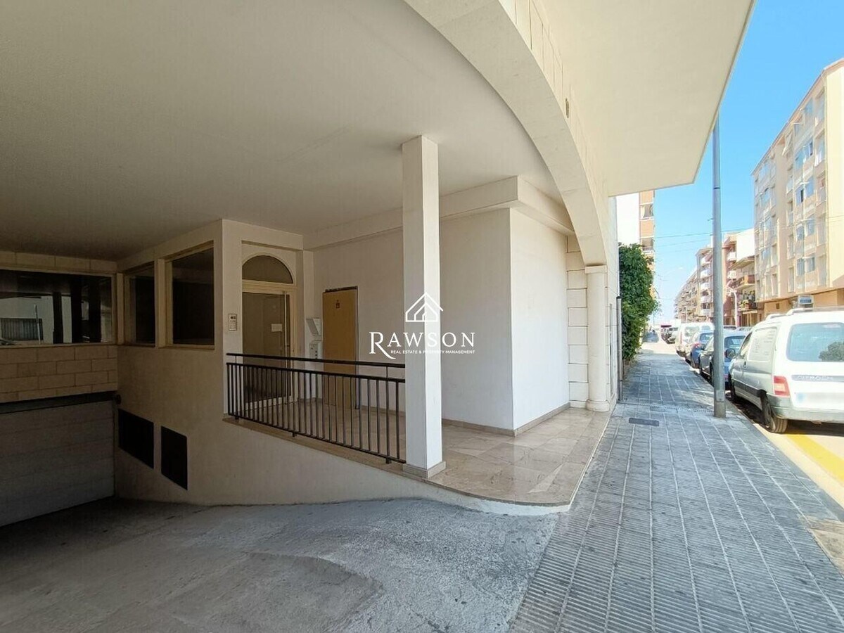 Torredembarra, TAR 43830 - Unit - - - Interior Photo - Image 1 of 14