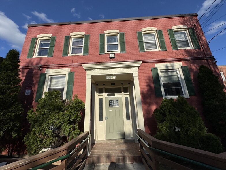 3130 Buena Vista Ter SE, Washington, DC for sale - Building Photo - Image 2 of 18