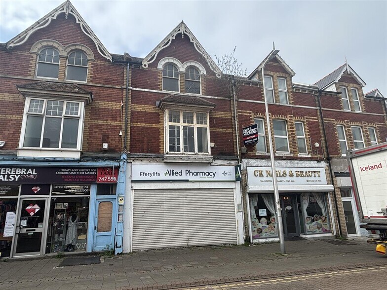 148 Holton Rd, Barry for sale - Primary Photo - Image 1 of 1