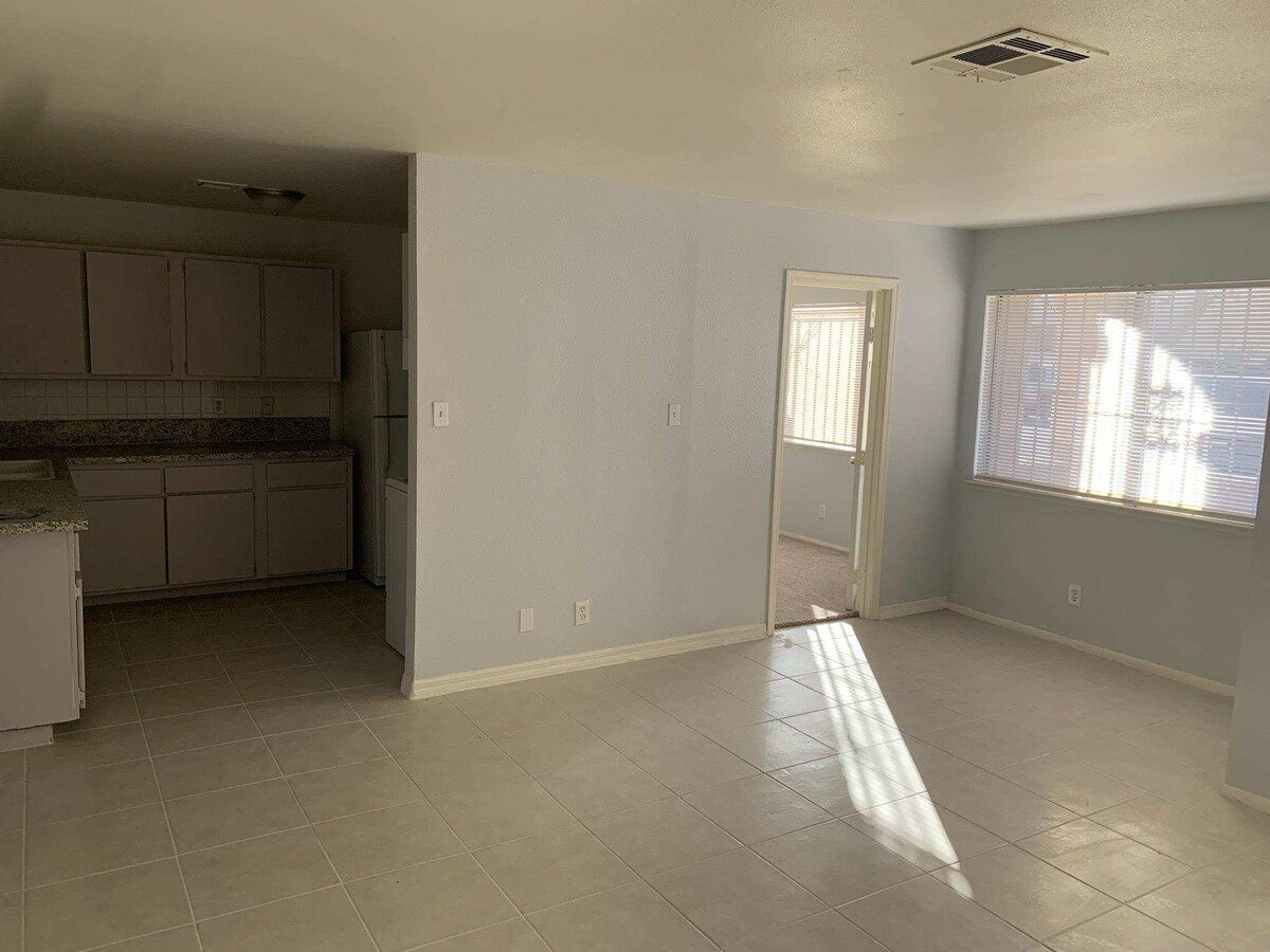 6978 Kepler Dr, Las Vegas, NV 89156 | LoopNet