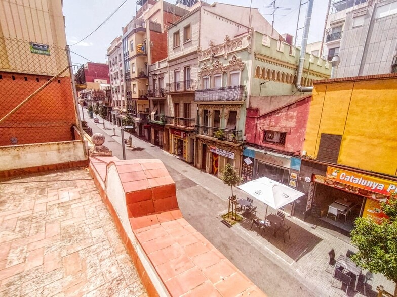 Retail in L'Hospitalet de Llobregat, Barcelona for sale - Primary Photo - Image 1 of 11