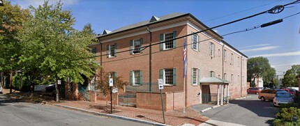 12 N Washington St, Winchester, VA for lease Building Photo- Image 1 of 2