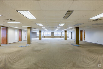 410 Rouser Rd, Coraopolis, PA for lease Interior Photo- Image 2 of 7