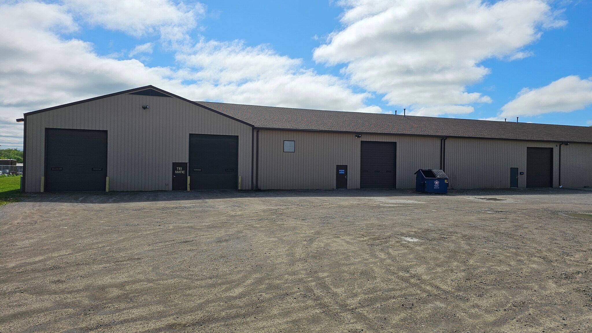 5684 E Highland Rd, Howell, MI for sale Building Photo- Image 1 of 1