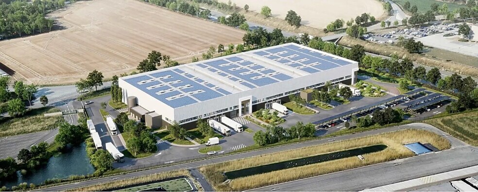 Industrial in Roye for lease - Building Photo - Image 1 of 6