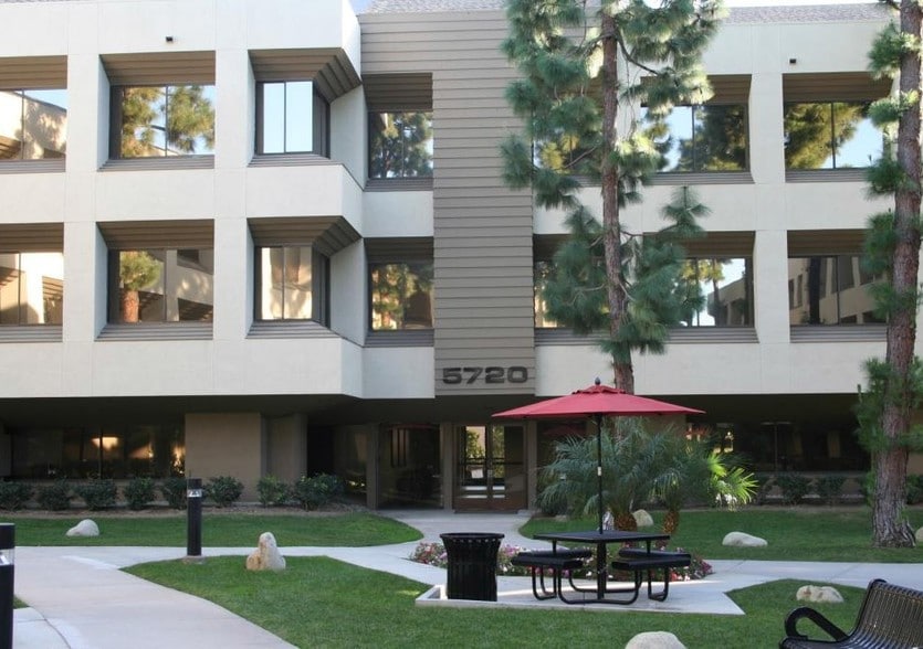 5700-5740 Ralston St, Ventura, CA for lease - Building Photo - Image 2 of 3