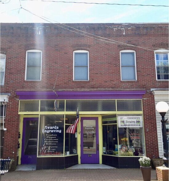 214 Market St, Denton, MD for sale - Building Photo - Image 1 of 1