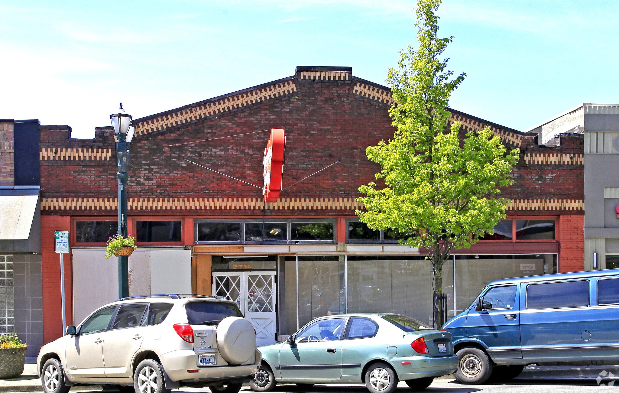 2714 Colby Ave, Everett, WA for sale Primary Photo- Image 1 of 1