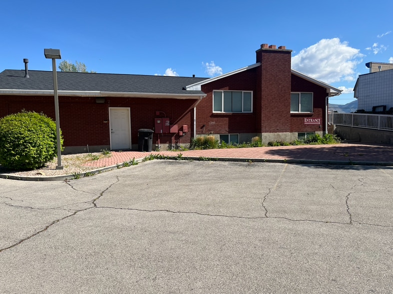 1260 E Center St, Spanish Fork, UT for sale - Building Photo - Image 2 of 4