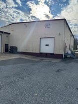 72 W Main St, Reinholds PA - Warehouse